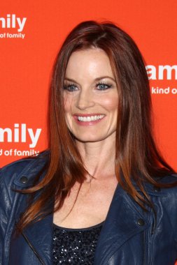 Laura Leighton