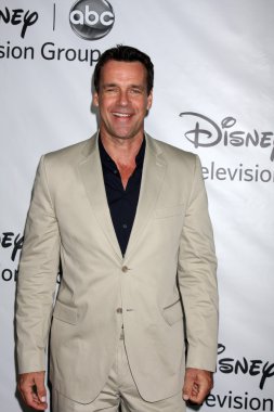 David James Elliott