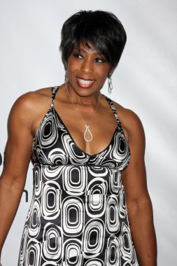 Dawnn Lewis