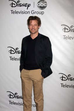 James Tupper