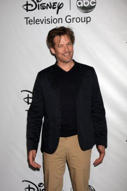 James Tupper