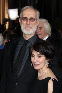 James Cromwell, Anna Stuart