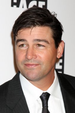 Kyle Chandler