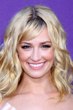 Beth Behrs clipart