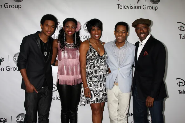 "Let it Shine "Cast - Trevor Jackson, Coco Jones, Dawnn Lewis, T — стоковое фото