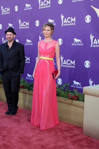 Jennifer Nettles