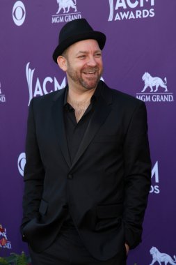 Kristian Bush