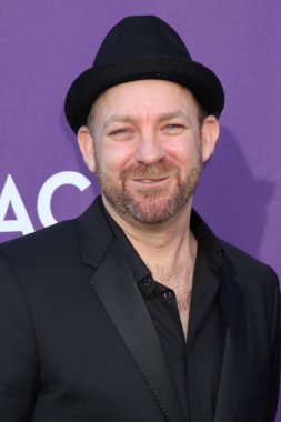 Kristian Bush