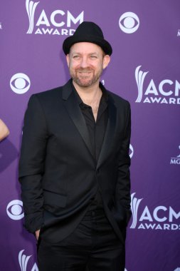 Kristian Bush