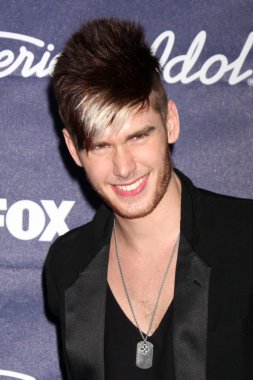 Colton Dixon