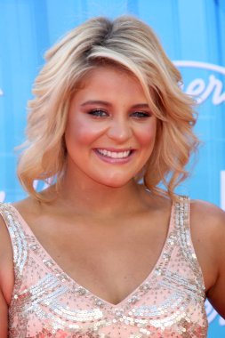 Lauren Alaina