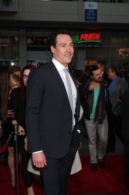 Chris Klein