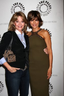 Deidre Hall, Lisa Rinna