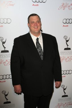 Billy Gardell