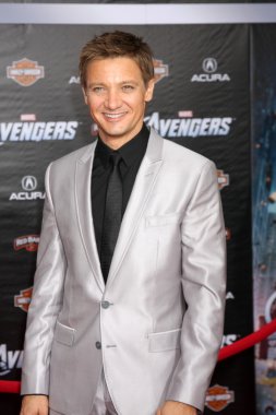 Jeremy Renner