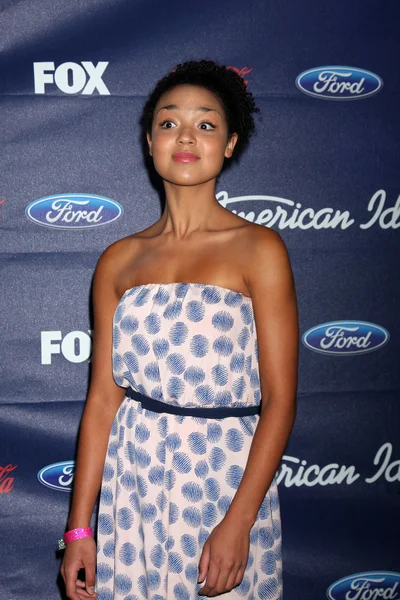 Aisha Dee