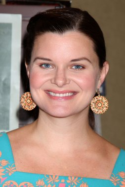 Heather Tom