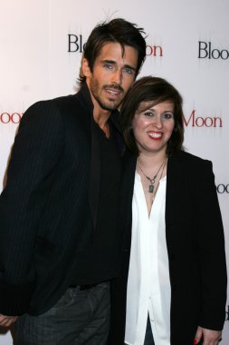 Brandon beemer, Leonarda saminia