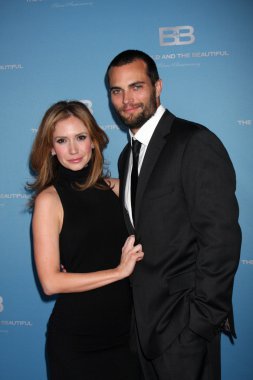 Ashley Jones, Scott Elrod