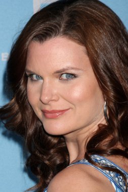 Heather Tom