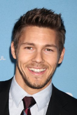 Scott Clifton