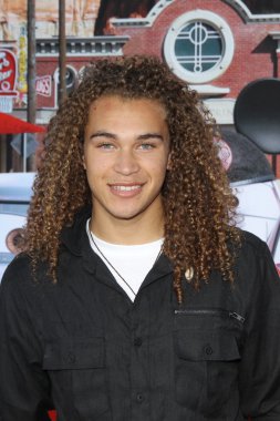 DeAndre Brackensick