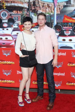 Ginnifer goodwin, dallas josh