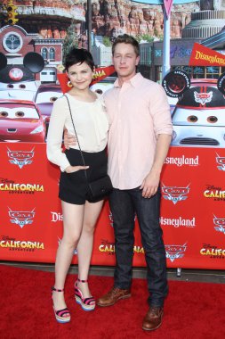 Ginnifer goodwin, dallas josh