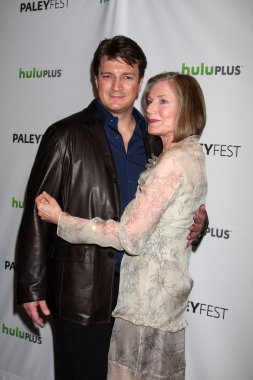 Nathan Fillion, Susan Sullivan