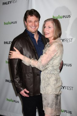 Nathan Fillion, Susan Sullivan