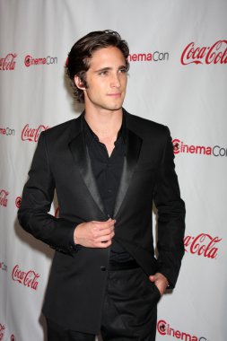 Diego Boneta