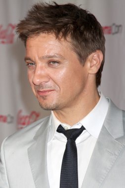 Jeremy Renner