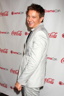 Jeremy Renner