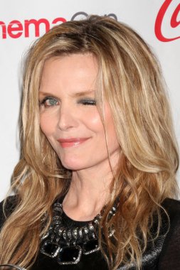 Michelle Pfeiffer