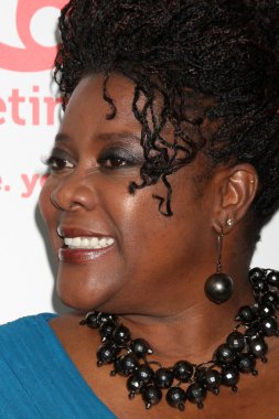 Loretta Devine