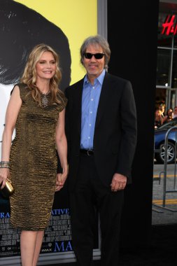 Michelle Pfeiffer, Davie E. Kelley