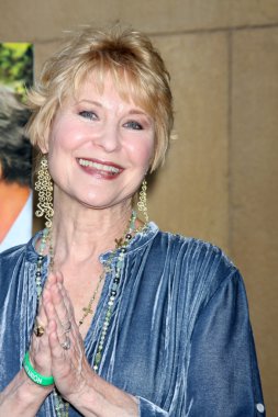 Dee Wallace