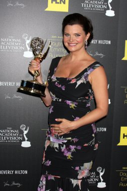 Heather Tom