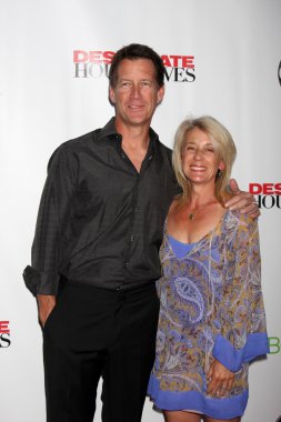 James Denton, Erin O'Brien Denton