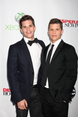 Max Carver, Charlie Carver