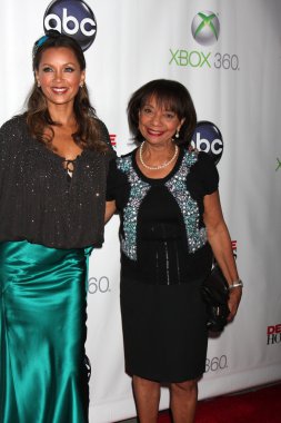 Vanessa Williams, Helen Williams