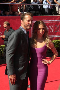 Mike Modano, Willa Ford