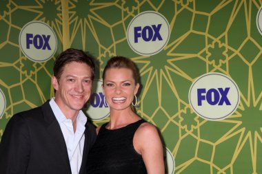 Kevin Rahm. Jamie Pressly