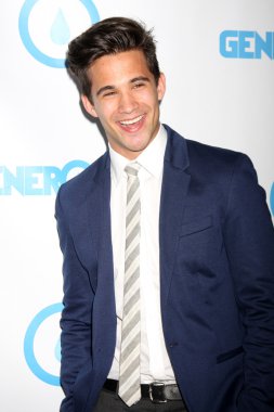 Dez Duron