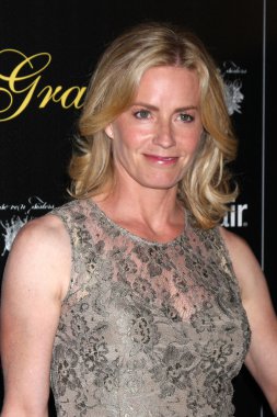 Elisabeth Shue