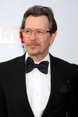 Gary Oldman