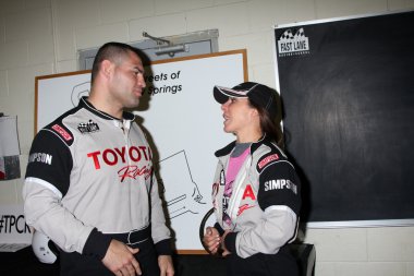 Cain Velasquez, Kate del Castillo