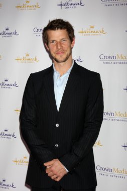 Eric Mabius