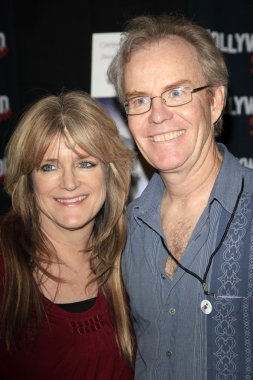 Susan Olsen, Mike Lookinland