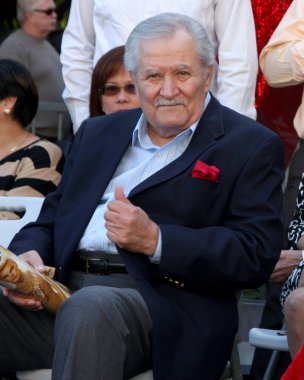 John aniston, karısı